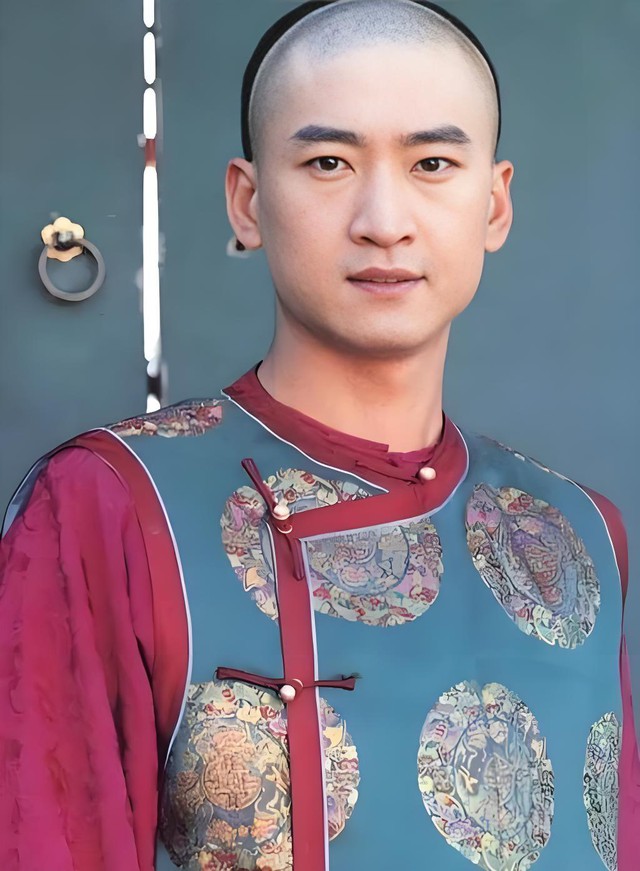 Sao nam từng bị tẩy chay v&igrave; L&acirc;m T&acirc;m Như: Chỉ ăn 1 bữa mỗi ng&agrave;y, tự nhận đang v&ocirc; gia cư - Ảnh 2.