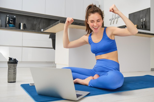 Phụ nữ muốn giảm mỡ, tăng cơ: Đừng chỉ nhìn vào cân nặng, đây mới là cách thay đổi vóc dáng bền vững - Ảnh 4.