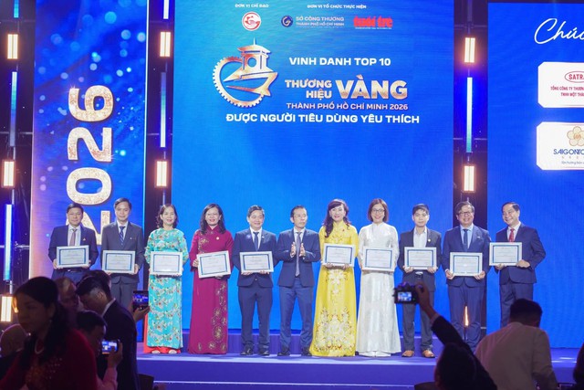 Ba bệnh viện ti&ecirc;u biểu được vinh danh tại Giải thưởng Thương hiệu V&agrave;ng Th&agrave;nh phố Hồ Ch&iacute; Minh năm 2026 - Ảnh 3.