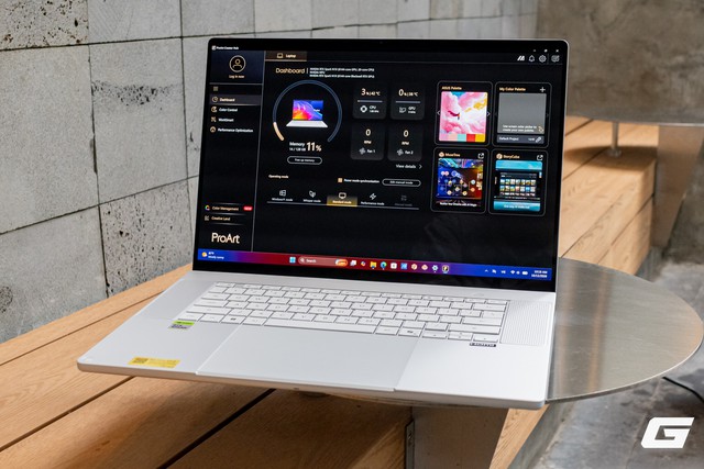 Tr&ecirc;n tay một trong những chiếc laptop đầu ti&ecirc;n chạy nền tảng RTX Spark, gi&aacute; gần 200 triệu đồng - Ảnh 21.