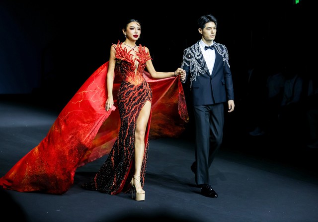Jennifer Ly mang "Nữ hoàng bóng đêm" đến Shanghai Fashion Week 2027 - Ảnh 4.
