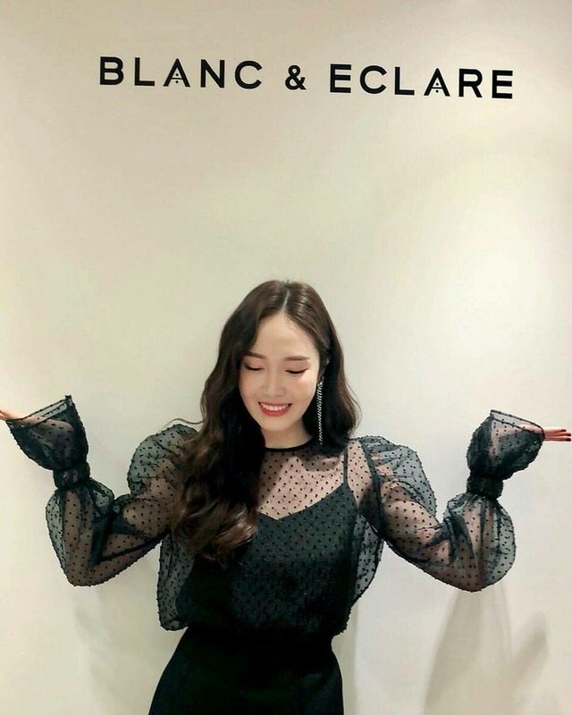 Trước khi hết thời, c&ocirc;ng ch&uacute;a showbiz tung ho&agrave;nh ngang dọc, nhan sắc băng thanh nh&igrave;n g&oacute;c n&agrave;o cũng thấy đẹp
- Ảnh 8.