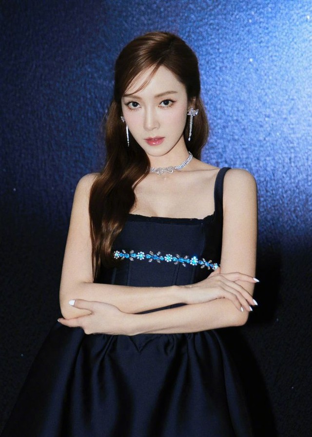 Trước khi hết thời, c&ocirc;ng ch&uacute;a showbiz tung ho&agrave;nh ngang dọc, nhan sắc băng thanh nh&igrave;n g&oacute;c n&agrave;o cũng thấy đẹp
- Ảnh 10.