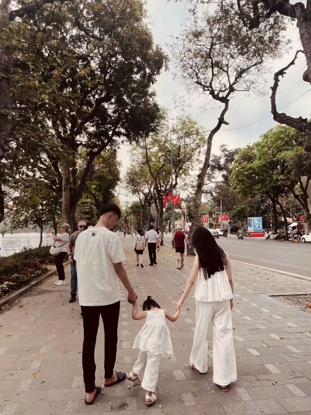 Cha mẹ càng thiếu năng lực nuôi dạy con, càng thích kể với người khác 6 chuyện này: Mong bạn không mắc điều nào! - Ảnh 1.