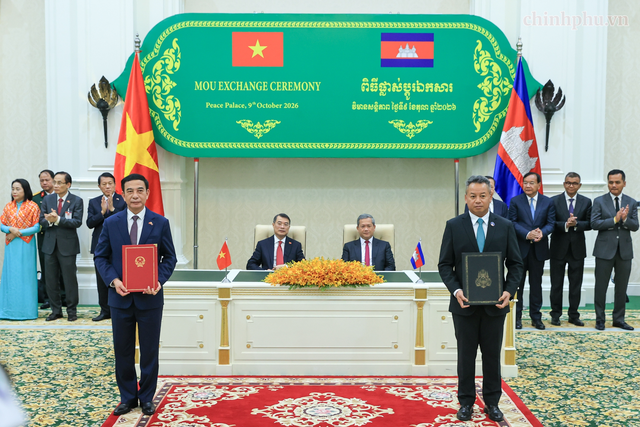 N&acirc;ng cao hiệu quả hợp t&aacute;c ph&aacute;t triển nguồn nh&acirc;n lực giữa Việt Nam với Campuchia trong t&igrave;nh h&igrave;nh mới  - Ảnh 1.