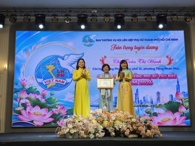 Chăm lo đời sống, bảo vệ an toàn cho phụ nữ - Ảnh 1.