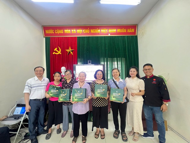 Những c&acirc;u chuyện đời thường đong đầy cảm x&uacute;c của phụ nữ khiếm thị - Ảnh 3.