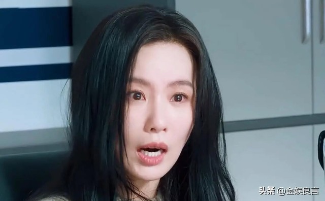 Bộ phim chìm nghỉm không ai biết, dàn diễn viên phụ xuất sắc vẫn chẳng gánh nổi nữ chính diễn dở - Ảnh 9.