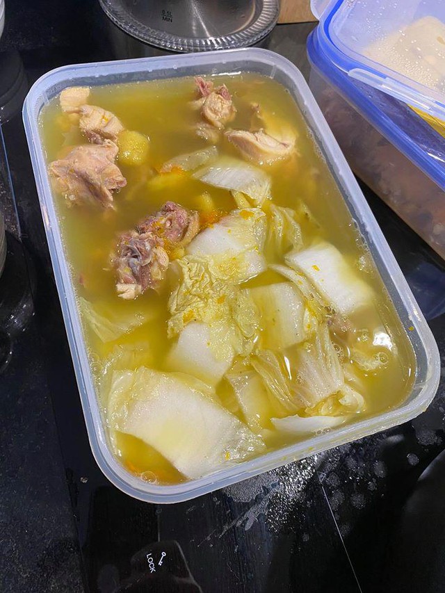 Mâm cơm nhà của Trấn Thành - Hari Won - Ảnh 12.