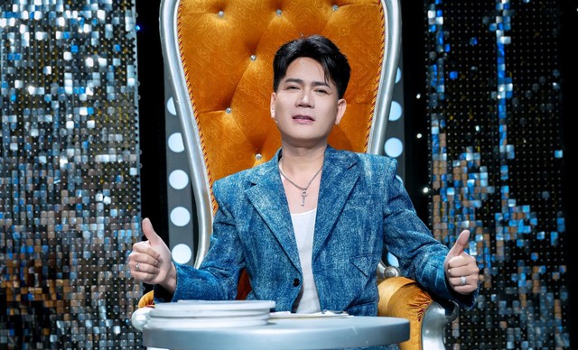 Nam ca sĩ SN 1977 sở hữu biệt thự từ Việt Nam qua Mỹ: "C&oacute; giai đoạn t&ocirc;i ch&aacute;n nản v&ocirc; c&ugrave;ng"- Ảnh 1.