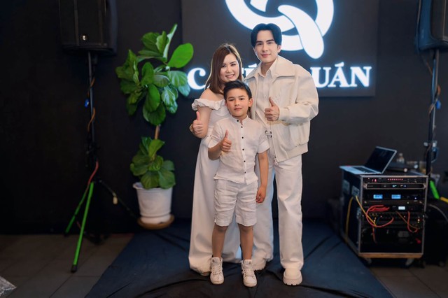 Con trai Đan Trường càng lớn càng giống bố, 9 tuổi đã làm chủ 3 doanh nghiệp- Ảnh 6.
