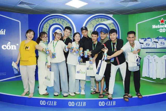 Heineken 0.0 CLUB cập bến Metro Bến Th&agrave;nh: S&acirc;n chơi kết nối pickleball ngay giữa d&ograve;ng chuyển động đ&ocirc; thị- Ảnh 9.