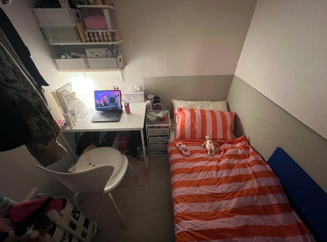 Bên trong căn trọ rộng 6,5 m2 giá 9,3 triệu/tháng của một nữ sinh - Ảnh 3.