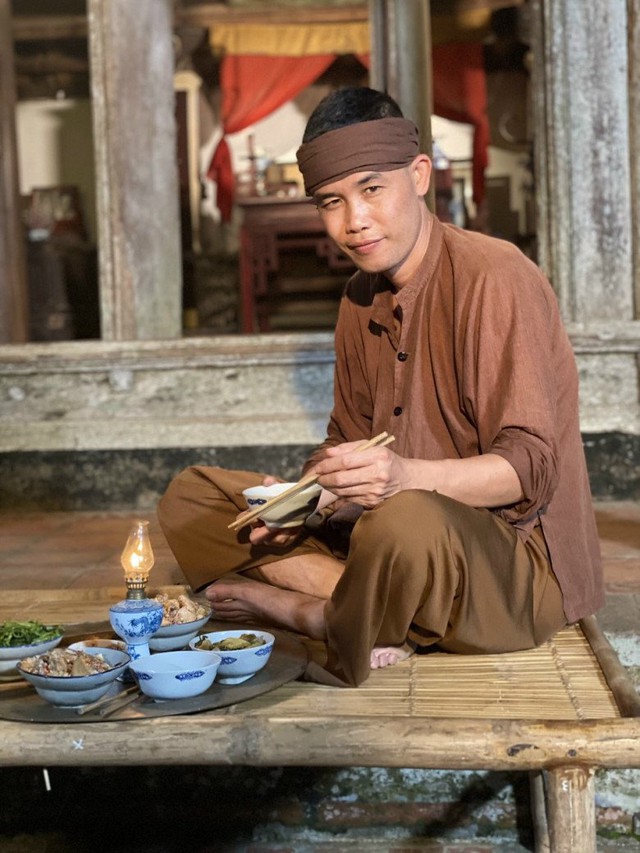 Nghệ sĩ Việt vướng loạt thị phi, thay vợ như thay &aacute;o, U50 kh&ocirc;ng mặn m&agrave; y&ecirc;u đương- Ảnh 3.