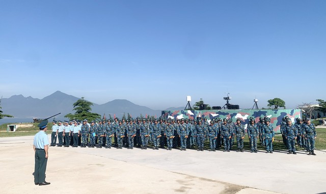 Trung đoàn 224 quyết tâm hoàn thành xuất sắc nhiệm vụ tham gia diễn tập bắn đạn thật năm 2026 - Ảnh 2.