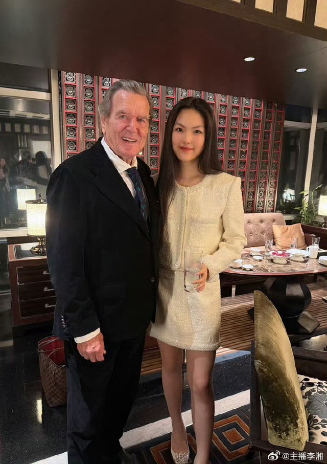 Sao nhí Bố Ơi Mình Đi Đâu Thế đón sinh nhật tuổi 17: Dát hàng hiệu 3,5 tỷ lên người, diện mạo lột xác không thể nhận ra!- Ảnh 5.