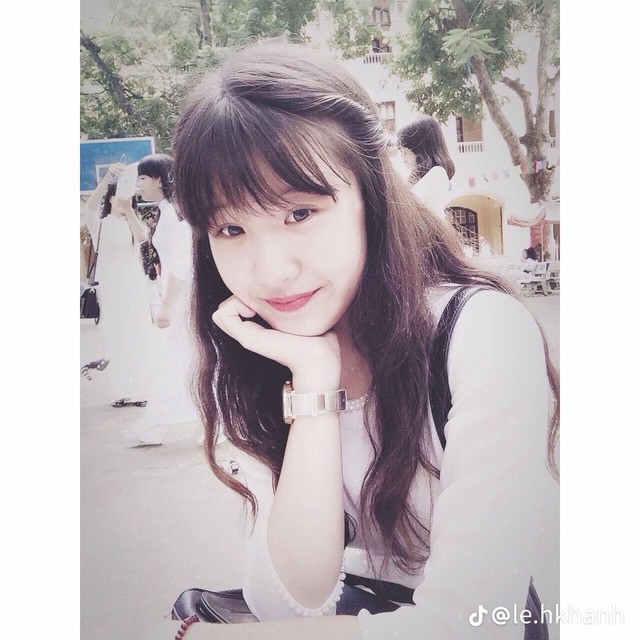 Quá khứ của bà xã Quân A.P- Ảnh 4.