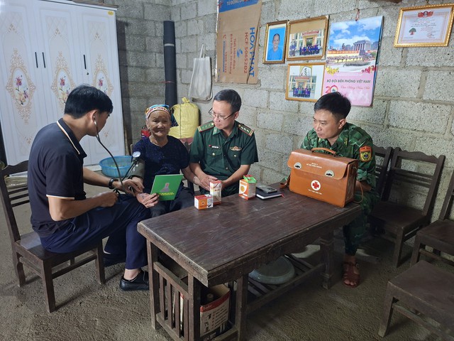 Đồn Bi&ecirc;n ph&ograve;ng Tr&agrave; Lĩnh: Ph&aacute;t huy vai tr&ograve; Cụm trưởng, l&agrave;m tốt c&ocirc;ng t&aacute;c đối ngoại Bi&ecirc;n ph&ograve;ng- Ảnh 3.