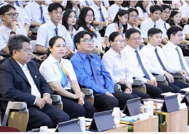 Hội Sinh vi&ecirc;n Việt Nam Th&agrave;nh phố Hồ Ch&iacute; Minh: Đổi mới phong tr&agrave;o, ph&aacute;t huy vai tr&ograve; sinh vi&ecirc;n trong giai đoạn mới - Ảnh 1.