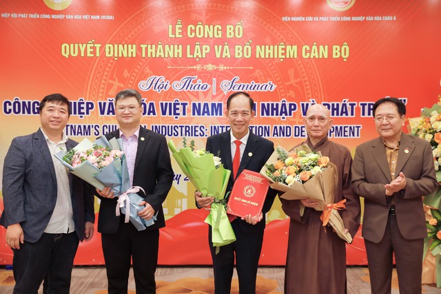 Viện Nghi&ecirc;n cứu v&agrave; Ph&aacute;t triển C&ocirc;ng nghiệp Văn h&oacute;a Ch&acirc;u &Aacute; ra mắt, th&uacute;c đẩy kết nối tri thức v&agrave; ph&aacute;t triển c&ocirc;ng nghiệp văn h&oacute;a Việt Nam  - Ảnh 1.