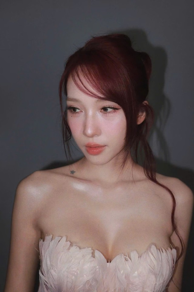 Cả dàn gái xinh cùng nửa showbiz chung vui với vợ chồng Emily - BigDaddy- Ảnh 11.