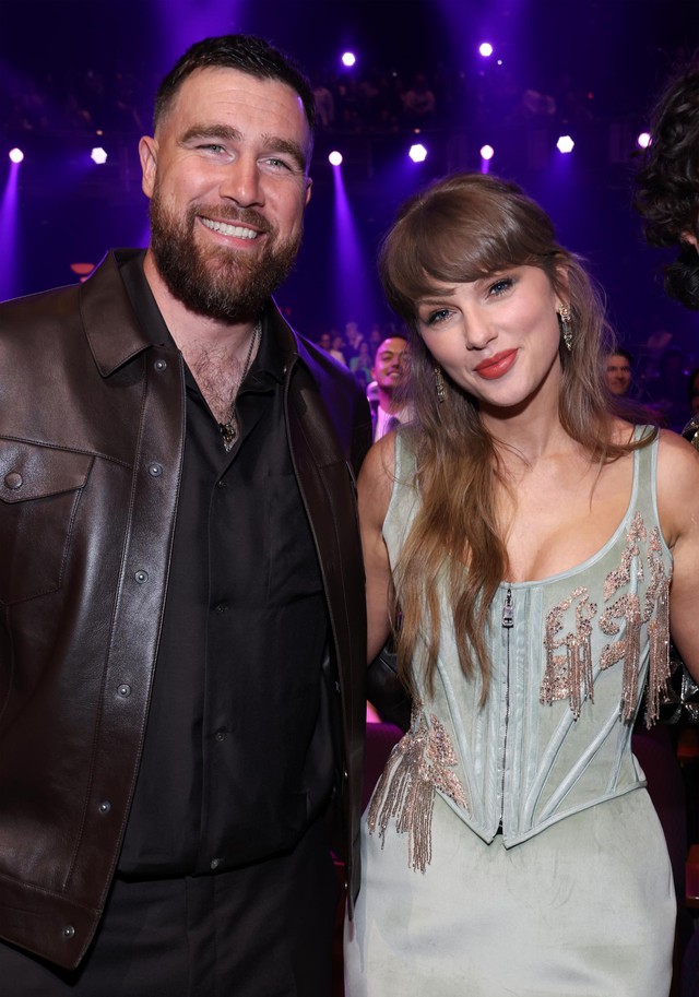 Taylor Swift đốt bỏ 11 xe tải đồ trang trí sau đám cưới thế kỷ 775 tỷ đồng?- Ảnh 1.