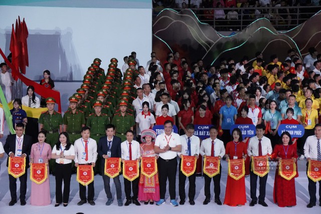 L&agrave;o Cai tổ chức Đại hội Thể dục thể thao&nbsp;lần thứ I, với 18 m&ocirc;n thi, 165 bộ huy chương v&agrave; 2500 vận động vi&ecirc;n tranh t&agrave;i- Ảnh 3.