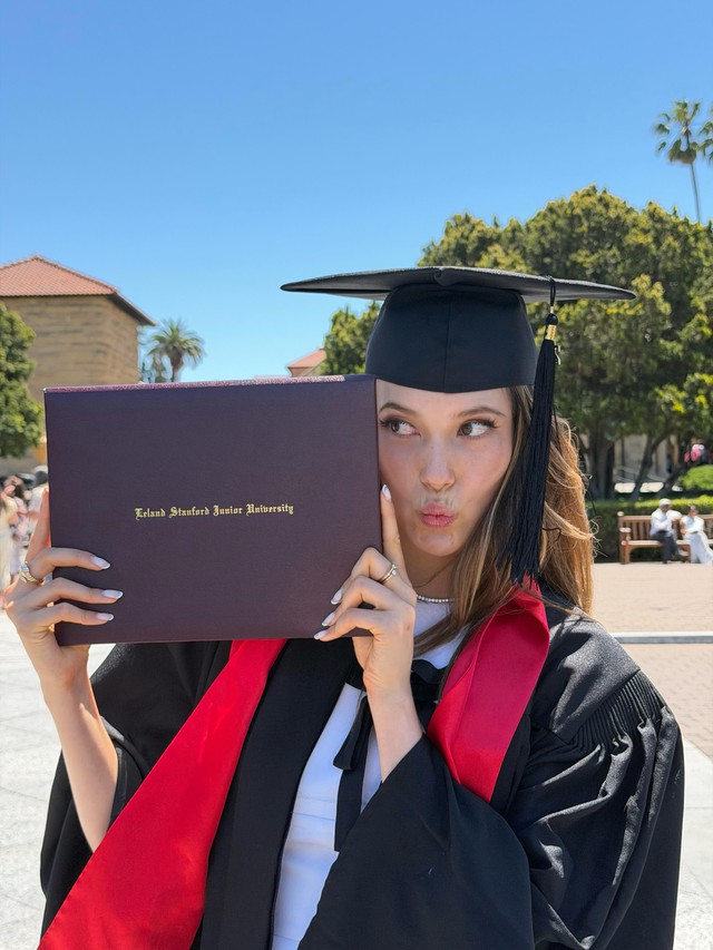 C&ocirc; g&aacute;i SN 2003, vừa tốt nghiệp đại học th&aacute;ng 6/2026 c&oacute; thu nhập gần 600 tỷ/năm- Ảnh 2.