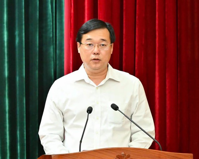 Tổng B&iacute; thư, Chủ tịch nước T&ocirc; L&acirc;m l&agrave;m việc với Ban Thường vụ Th&agrave;nh ủy Th&agrave;nh phố Hồ Ch&iacute; Minh: Khơi th&ocirc;ng thể chế, quyết t&acirc;m tăng trưởng hai con số - Ảnh 4.