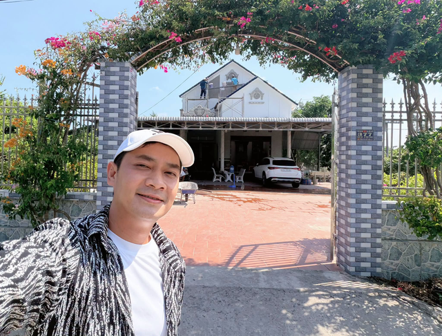 Nam diễn vi&ecirc;n th&ocirc;i chức l&atilde;nh đạo, bỏ phố về Đồng Th&aacute;p sống trong nh&agrave; vườn 20.000 m2- Ảnh 4.