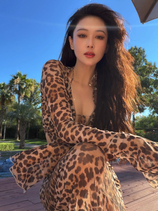 Đố ai làm lại cô vợ quân nhân hot nhất showbiz- Ảnh 7.