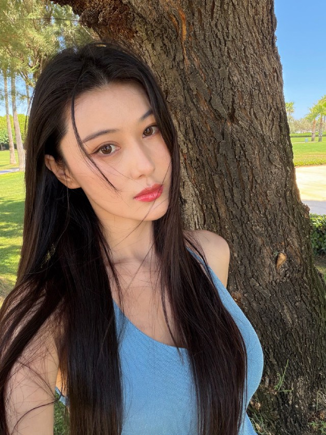 Đố ai làm lại cô vợ quân nhân hot nhất showbiz- Ảnh 1.