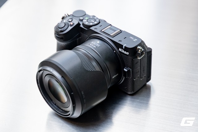 Cận cảnh Nikon Z5IIC: Khi chữ C bị gọi vui l&agrave; &ldquo;Cắt&rdquo;, liệu đ&acirc;y c&oacute; phải một chiếc full-frame đ&aacute;ng mua? - Ảnh 2.