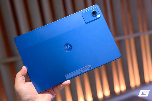 Motorola mang loạt m&aacute;y t&iacute;nh bảng Moto Pad đến Việt Nam: C&acirc;n thoải m&aacute;i từ học tập, giải tr&iacute; đến l&agrave;m việc- Ảnh 2.