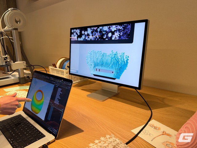 T&ocirc;i c&oacute; thể &iacute;t d&ugrave;ng m&agrave;n h&igrave;nh cảm ứng tr&ecirc;n MacBook Pro, nhưng hiểu v&igrave; sao c&oacute; người sẽ thấy hữu &iacute;ch- Ảnh 2.