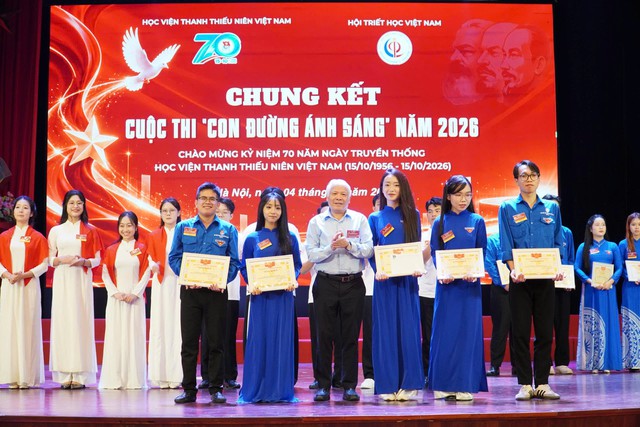 Chung kết Cuộc thi “Con đường ánh sáng” nhân kỷ niệm 70 năm Ngày truyền thống Học viện Thanh thiếu niên Việt Nam - Ảnh 12.