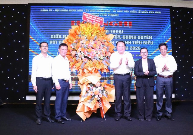 Phường Ph&uacute; Thạnh đối thoại doanh nghiệp: Th&aacute;o gỡ kh&oacute; khăn, th&uacute;c đẩy ph&aacute;t triển kinh tế địa phương - Ảnh 5.