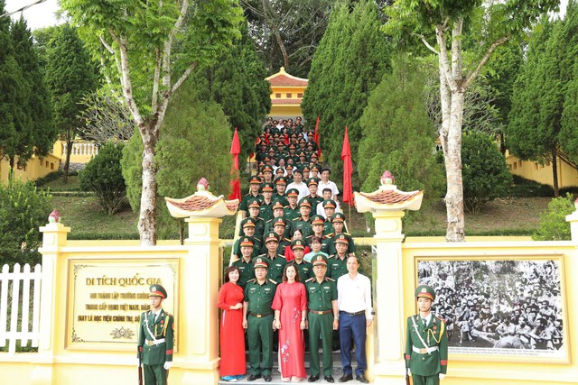 Học viện Ch&iacute;nh trị: S&ocirc;i nổi c&aacute;c hoạt động hướng về ng&agrave;y hội truyền thống - Ảnh 1.