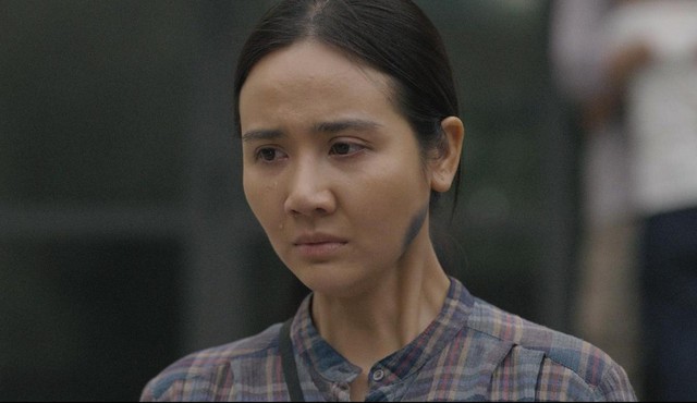 Huyền Lizzie bán rau nuôi 2 con trên màn ảnh- Ảnh 1.