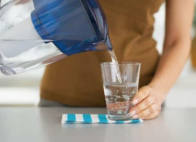 5 thói quen uống nước đun sôi để nguội cần bỏ ngay - Ảnh 1.