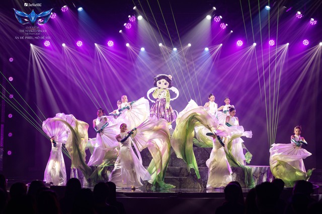 Phương Mỹ Chi cạnh tranh Trấn Th&agrave;nh- Ảnh 7.