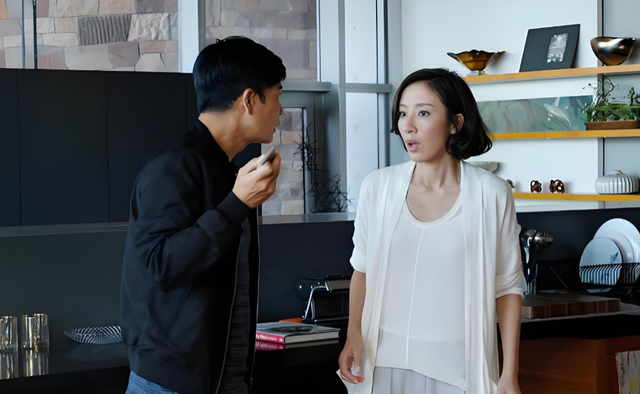 Tôi đi công tác 1 tuần, không ngờ khi về lại biến thành "người đã chết" trong câu chuyện của chồng: Sốc hơn cả là việc anh làm với 2 con- Ảnh 1.
