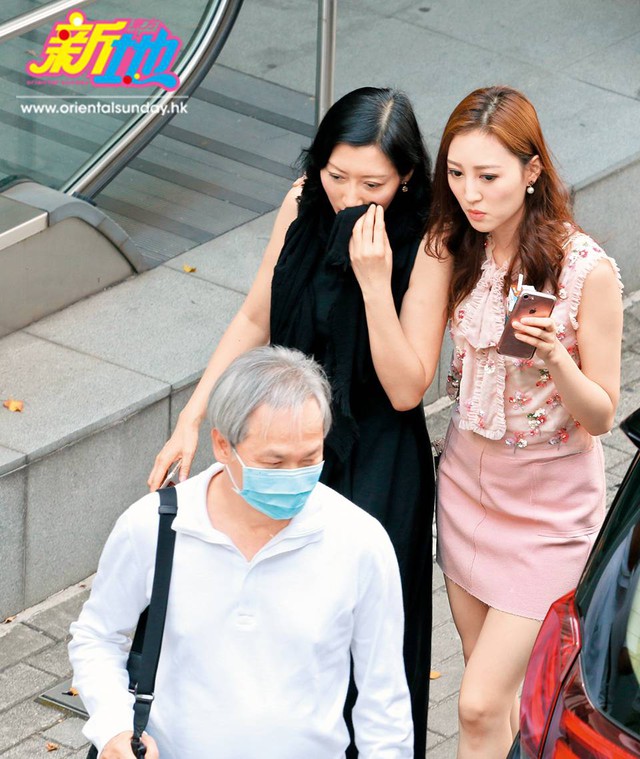 Kết th&uacute;c mối t&igrave;nh "&ocirc;ng - ch&aacute;u" với đại gia hơn 40 tuổi, &Aacute; hậu nhận được trợ cấp 1000 tỷ đồng - Ảnh 3.