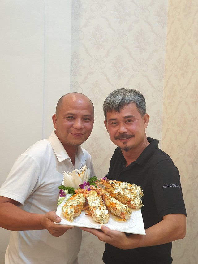 Nam diễn viên phim Việt giờ vàng nay bán bánh canh trên đường Ô Chợ Dừa (Hà Nội)- Ảnh 4.
