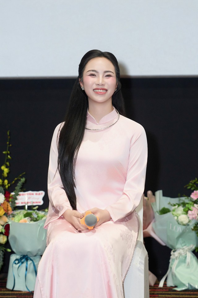 Ca kh&uacute;c khiến Đặng Ngọc Anh bị c&ocirc; gi&aacute;o Nguyễn Kh&aacute;nh Ly "từ mặt" 2 lần - Ảnh 1.