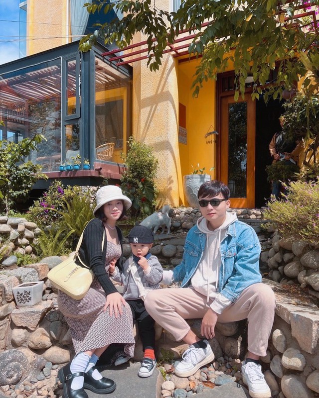 Con trai Huy R điển trai chuẩn soái ca nhí, cử chỉ tâm lý dành cho mẹ gây sốt mạng - Ảnh 7.