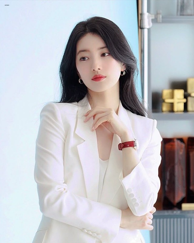 Nhìn khí chất của mỹ nhân này mới hiểu lý do làm tường thành nhan sắc 2 thập kỷ, đàn em khó vượt qua - Ảnh 14.