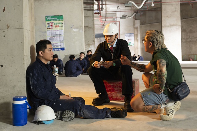 Phan Đinh T&ugrave;ng ra MV "Nước ngo&agrave;i"- Ảnh 1.