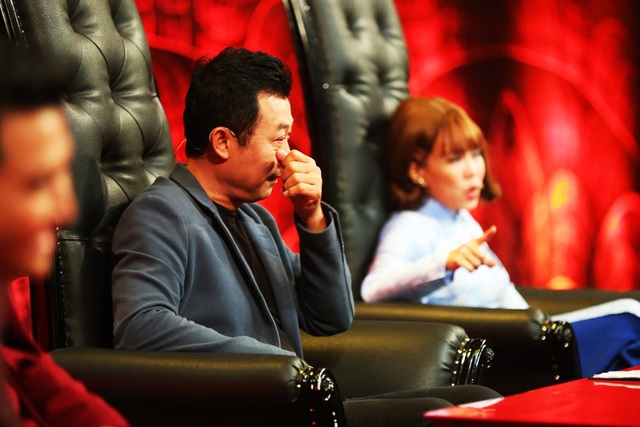 Nam nghệ sĩ l&agrave; &ocirc;ng chủ quyền lực ở Mỹ: "T&ocirc;i nh&igrave;n về mũi C&agrave; Mau, bật kh&oacute;c nức nở"- Ảnh 1.