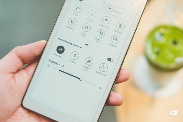 Tr&ecirc;n tay nhanh Viwoods AIPaper Reader: Chiếc m&aacute;y đọc s&aacute;ch mang h&igrave;nh h&agrave;i smartphone với thiết kế tối giản- Ảnh 7.